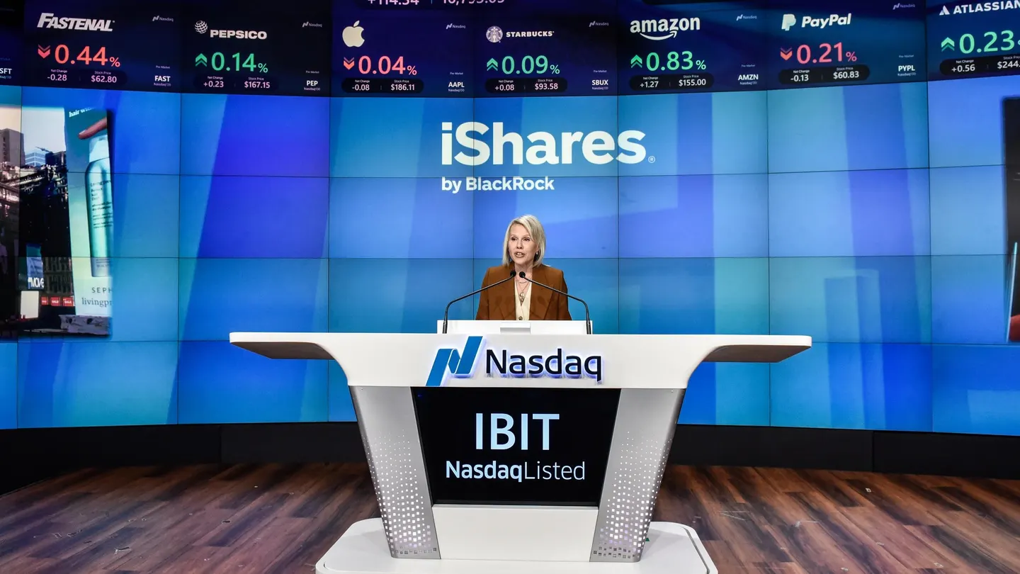 Bitcoin Spot ETFs Debut on Nasdaq; Blackrock Execs Ring Opening Bell