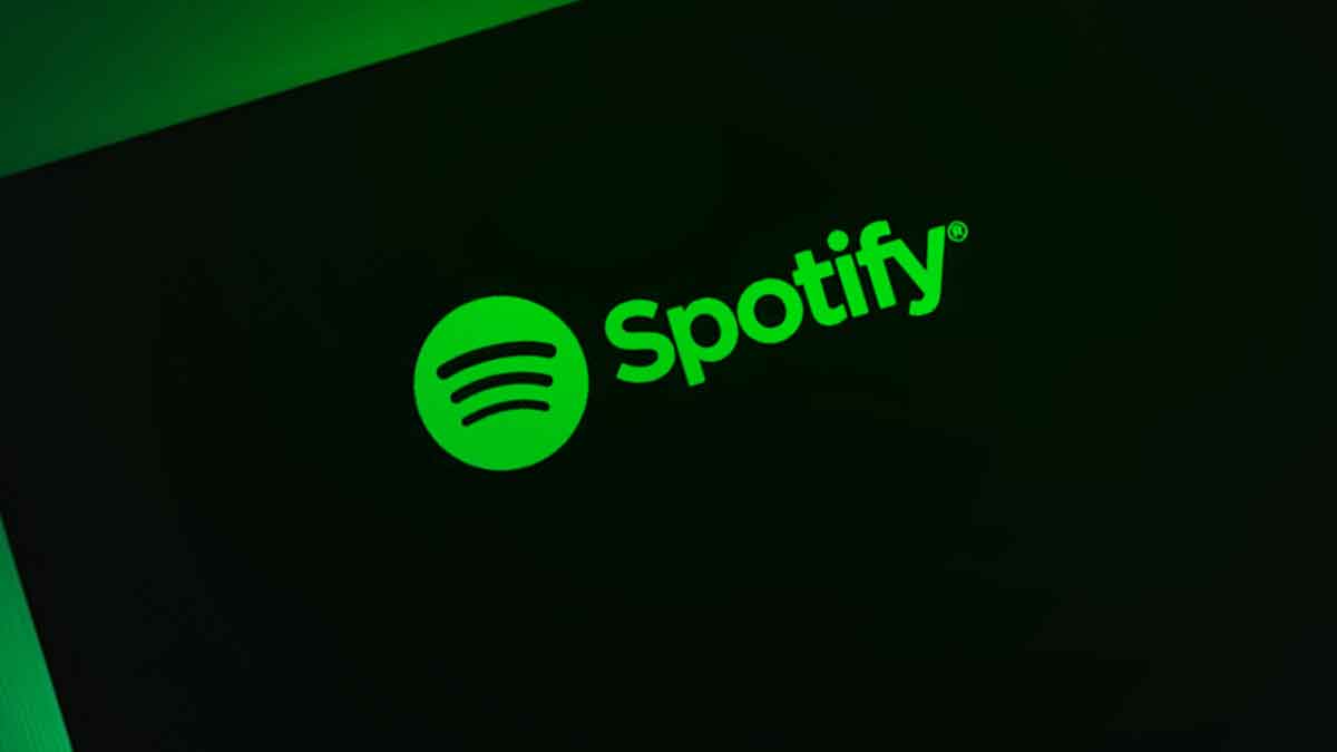 Apple, Spotify Clash
