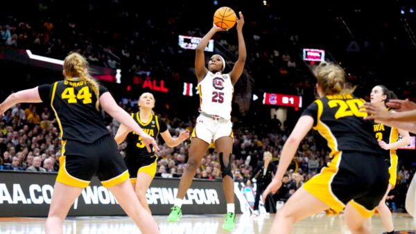 lowa vs South Carolina