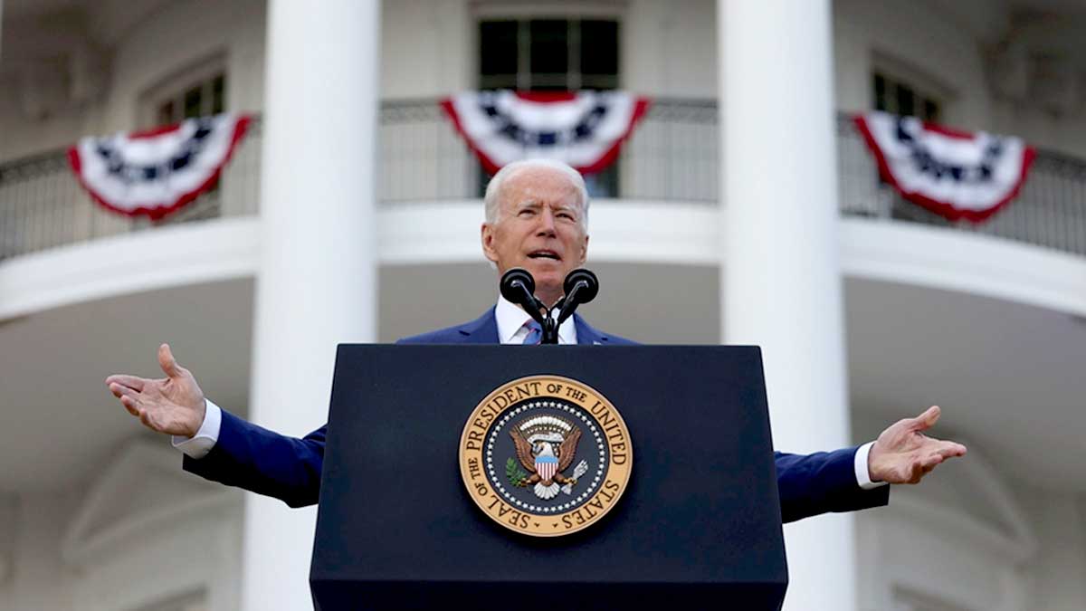 President Biden Addresses Clean Cars