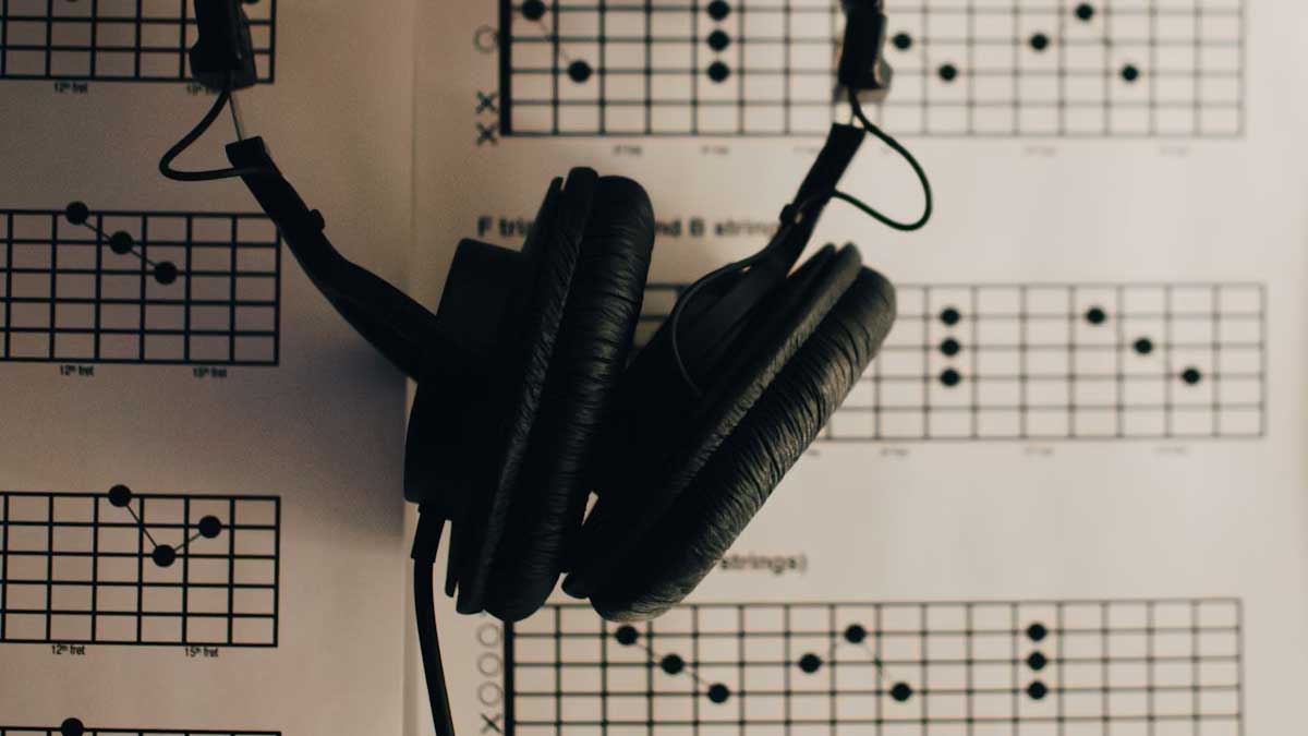 AI Beat Humans in Brand Music