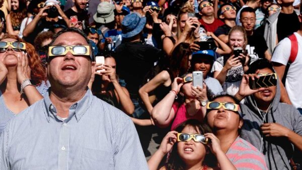 Johnson Space Center Eclipse Viewing
