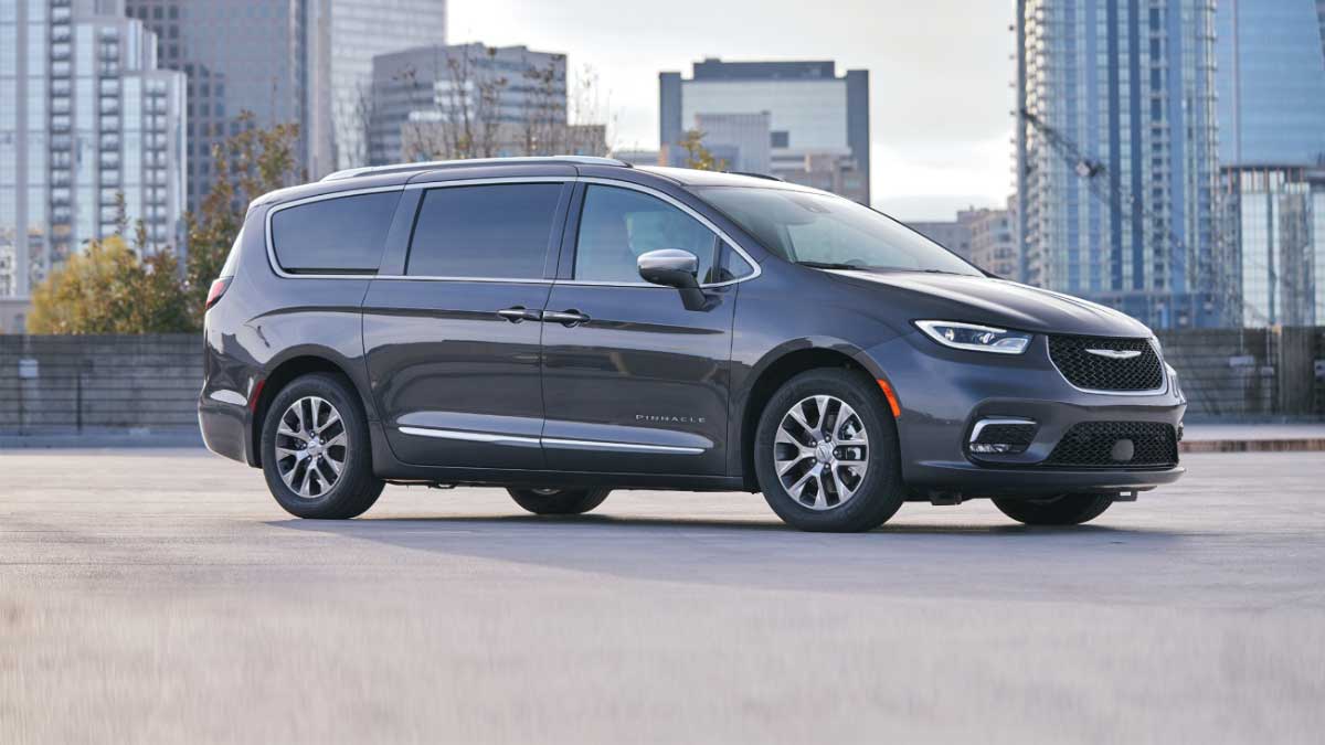 2024 Chrysler Pacifica Plug-In Hybrid Pinnacle