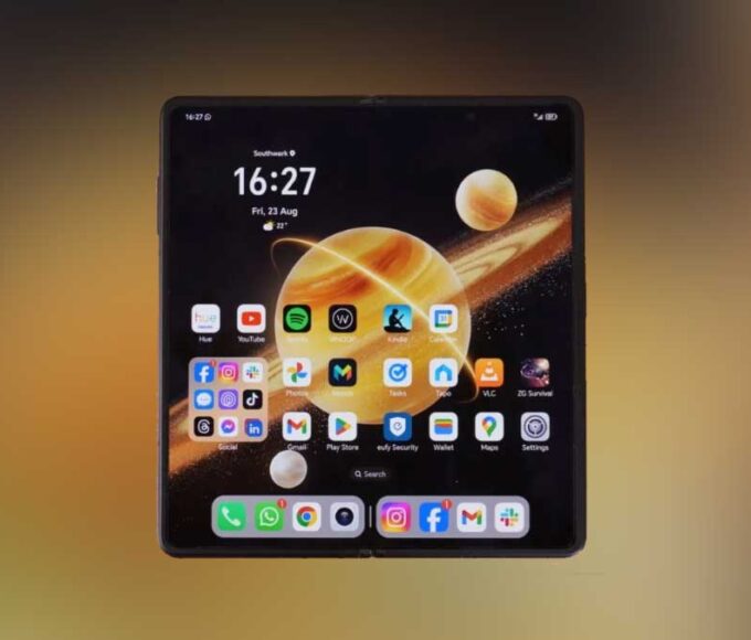 Honor Magic V3