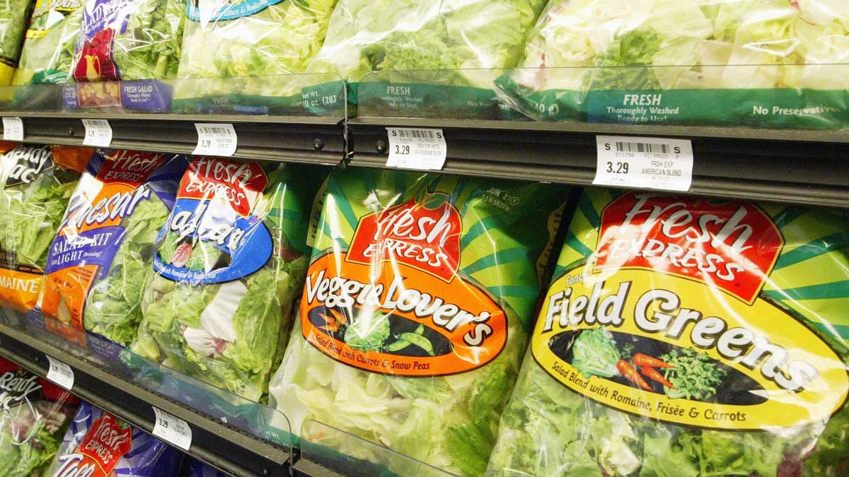 Packaged Salad Ranks Second in Grocery Sales
