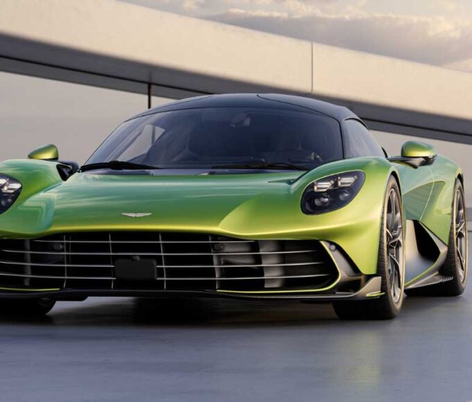 Aston Martin Valhalla
