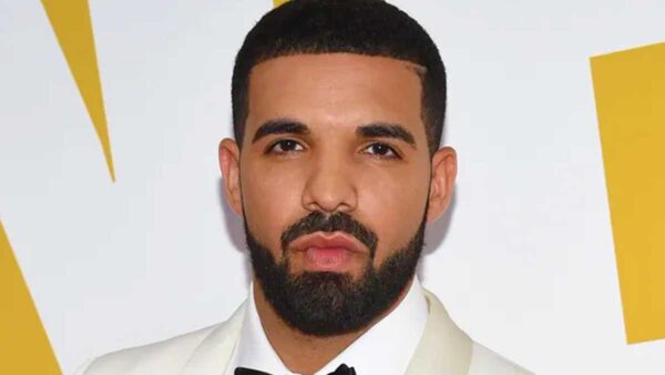 Drake celebrates Billboard 200 chart success