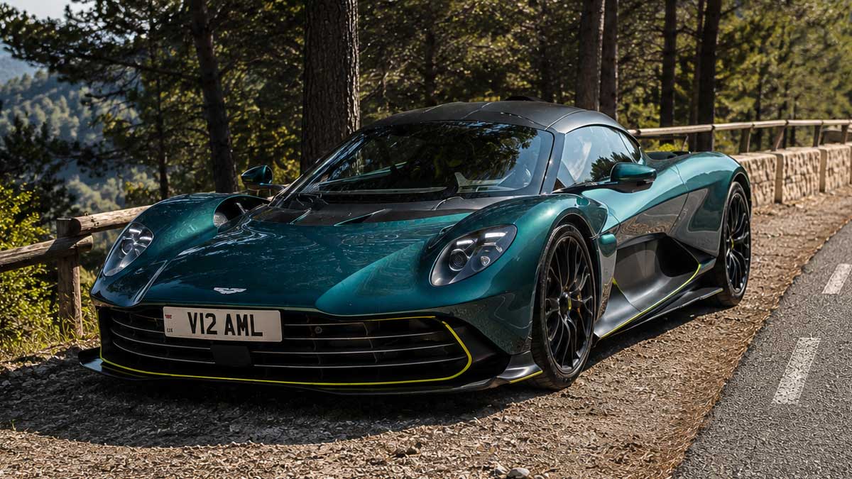 Aston Martin Valhalla
