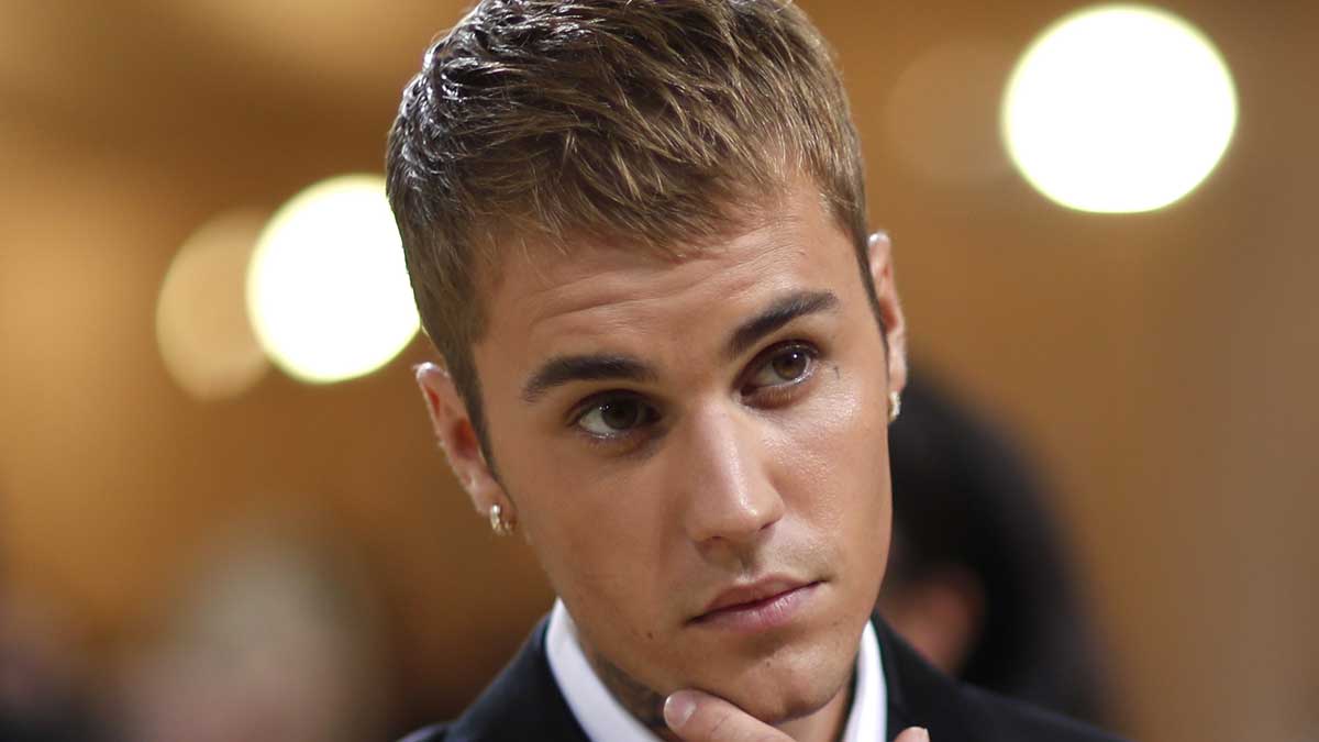 Justin Bieber at 2021 Met Gala Red Carpet
