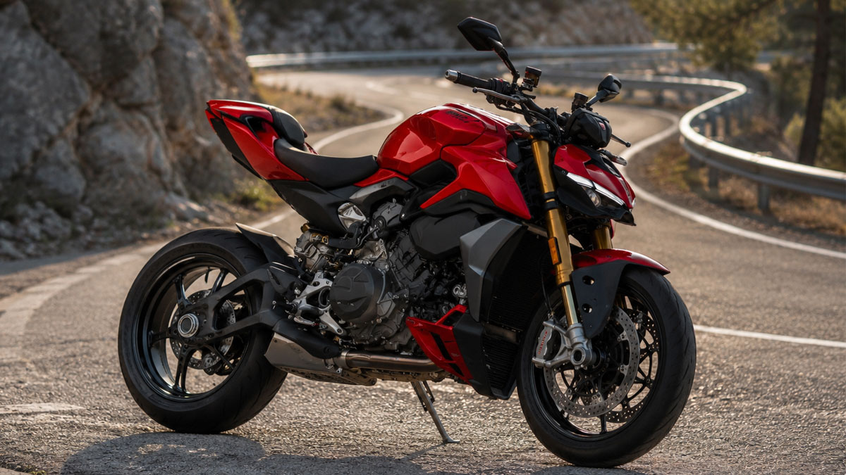 Ducati Streetfighter V2